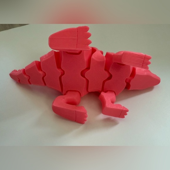 3D Printed Articulated Pink Dinosaur Toy – Flexible & Fun - Picture 11 of 14